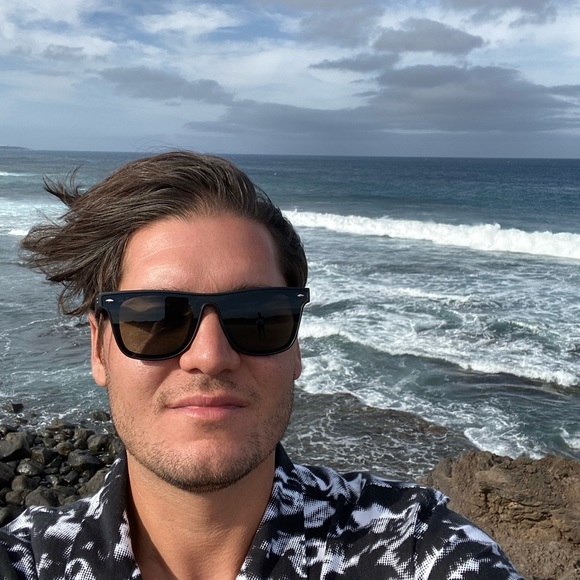 Meet your Posher, Caleb - Picture 1 of 1